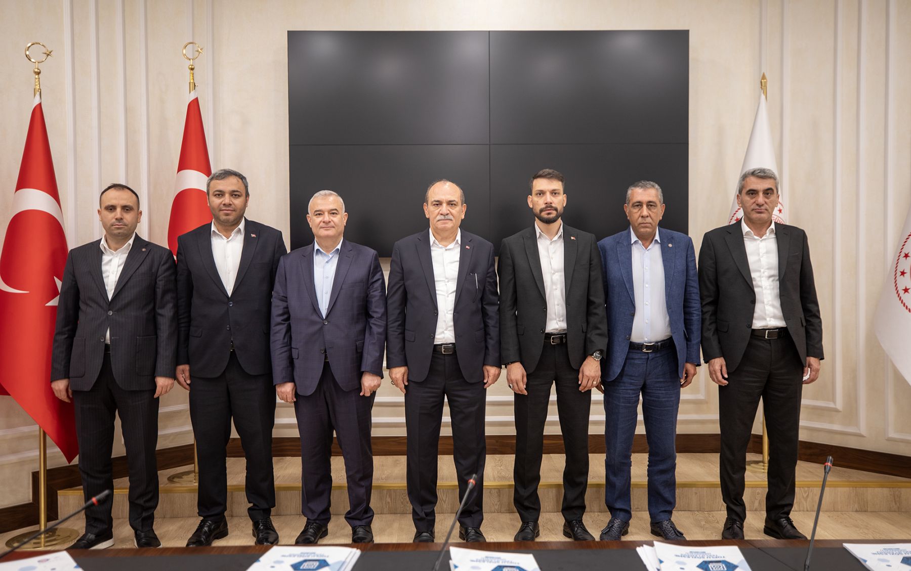 8donemhizmetkolu_5
