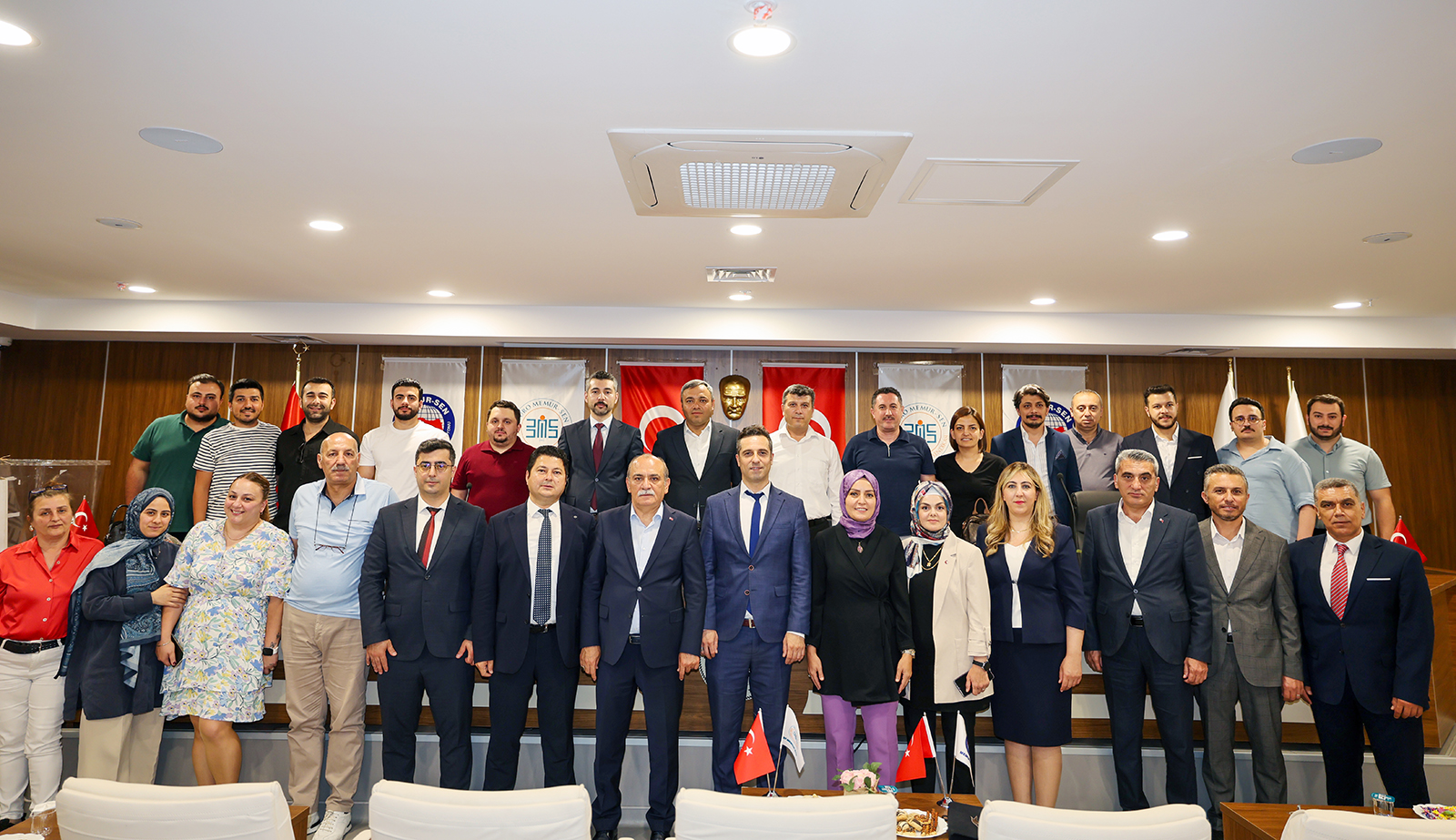 yazgan_istanbul_divan_3