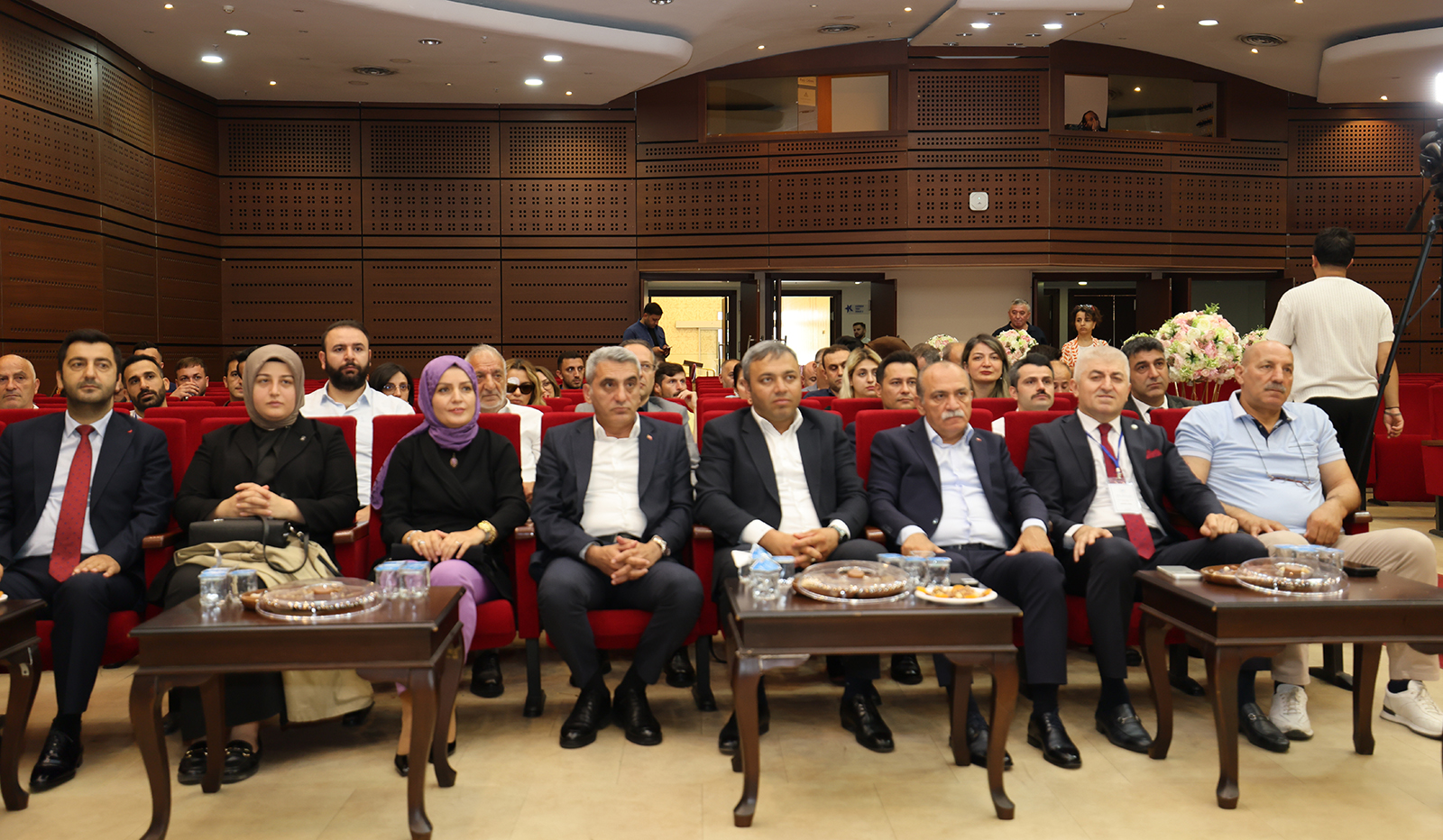 yazgan_istanbul_divan_8