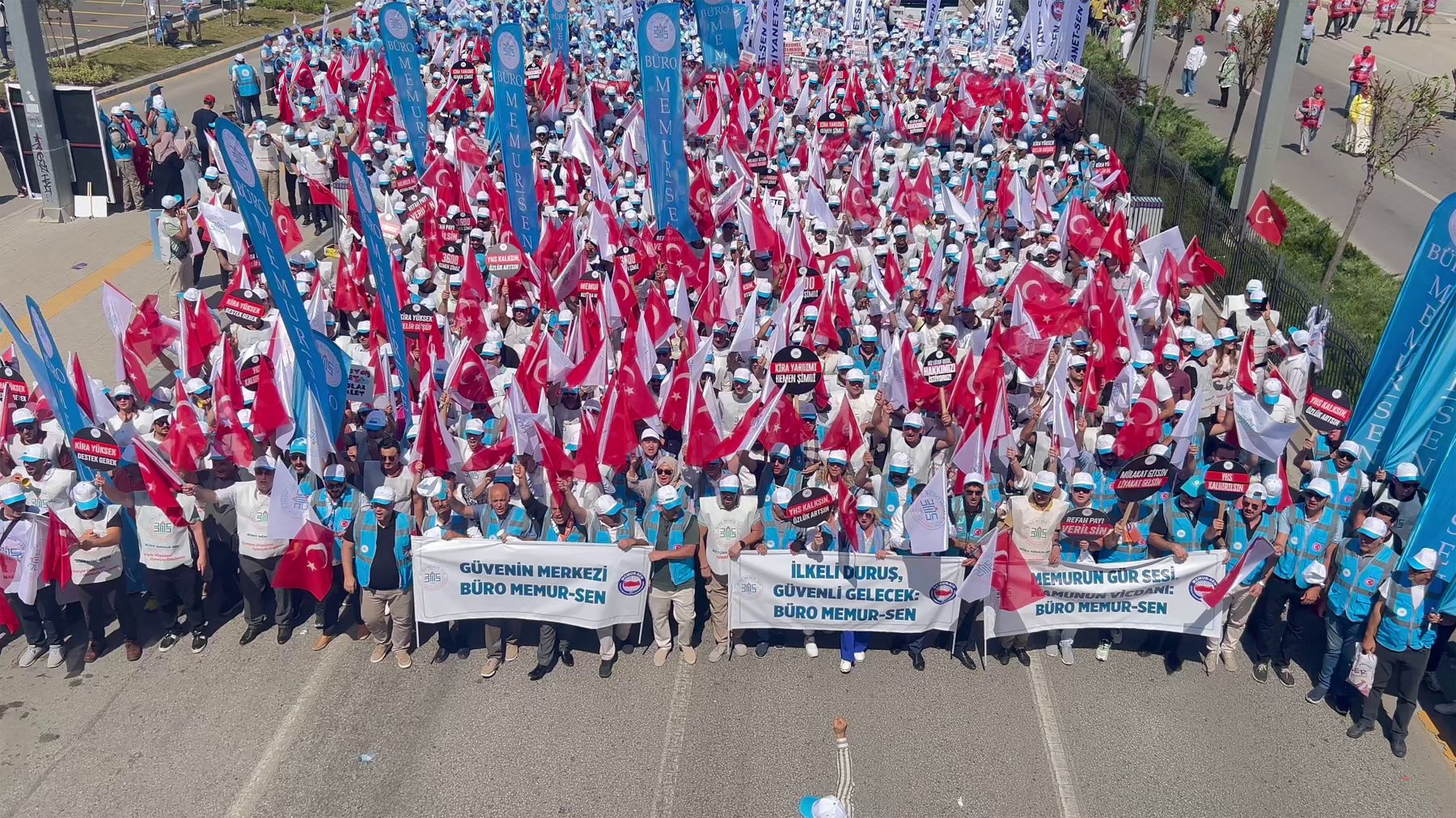 MEYDANLARI DOLDURDUK, EMEĞİMİZE SAHİP ÇIKTIK